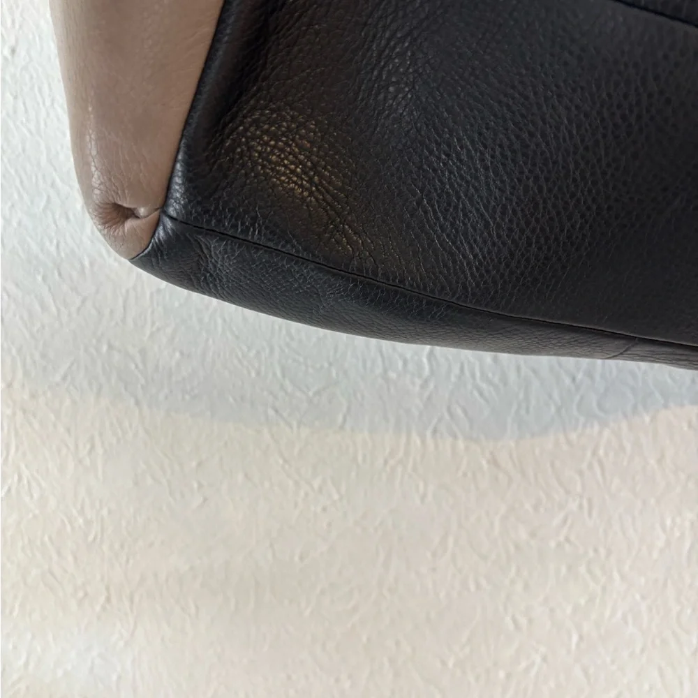 Coach Exotic Trim Phoebe Shoulder‎ Bag